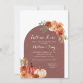 Terracota Orange Pumpkin Falling in Liebe Einladung (Vorderseite)