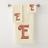 Terracotta 3D Modern Initial Letter | Elfenbein Badhandtuch Set (Insitu)