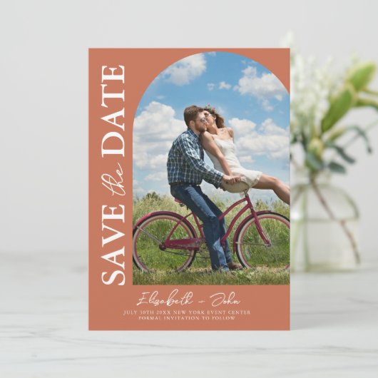 Terracotta Arch Foto Hochzeit Sichern Sie das Datu Save The Date (Stehend Vorderseite)