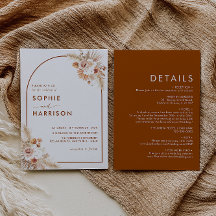 Terracotta Arch Pampas Gras in einer Hochzeit