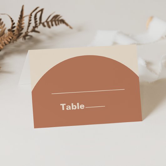 Terracotta auf dem Arch Minimalistisch Platzkarte