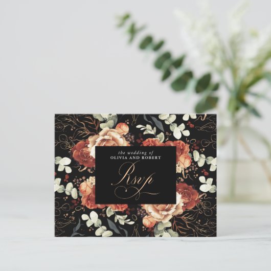 Terracotta Blume Black Wedding RSVP Postcard Postkarte (Stehend Vorderseite)