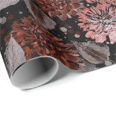 Terracotta-Blume mit grauen Blätter auf schwarz Geschenkpapier (Rolleneckpunkt)