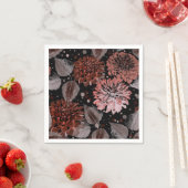 Terracotta-Blume mit grauen Blätter auf schwarz Serviette (Beispiel)