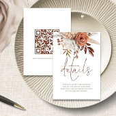 Terracotta-Blume Script QR Code Hochzeitsdetails Begleitkarte
