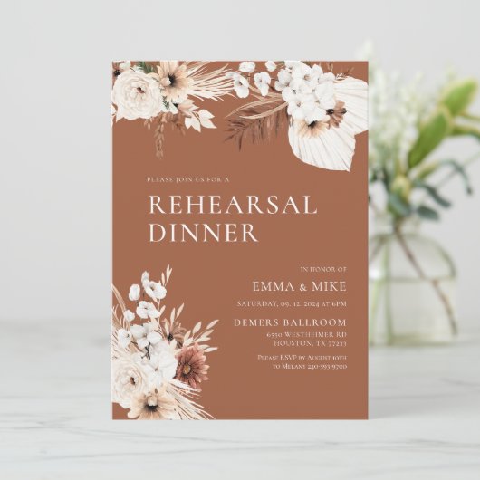 Terracotta Boho Pampas Probe Abendessen Einladung (Stehend Vorderseite)