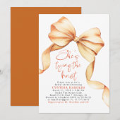 Terracotta Bow She's Tying the Knot Bridal Shower Einladung (Vorne/Hinten)