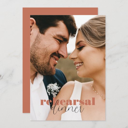 Terracotta Chic Bold Retro Script Probe Dinner Einladung (Vorne/Hinten)