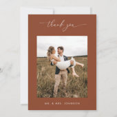 Terracotta Coriander Boho Foto Monogram Wedding Dankeskarte (Rückseite)
