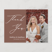 Terracotta Elegante Script Moderne Hochzeit Vielen Postkarte (Vorderseite)