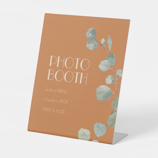Terracotta Eucalyptus Deko Wedding Foto Booth Sockelschild (Vorderseite)