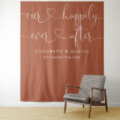 Terracotta Ever After Heart Script Wedding Wandteppich (Beispiel)