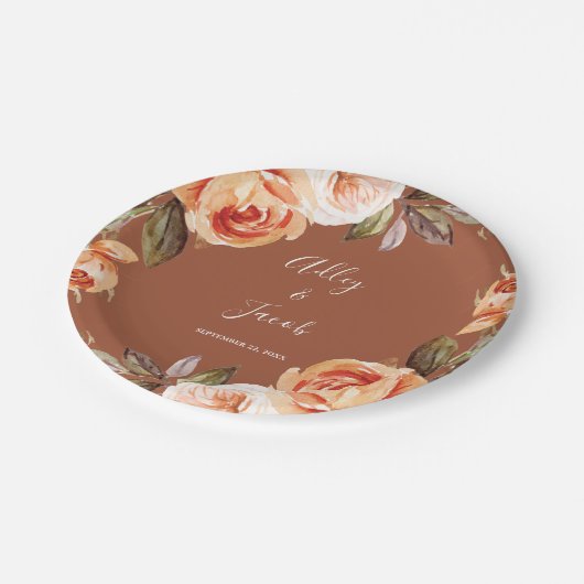 Terracotta Fall Boho Floral Wedge Pappteller (Schrägansicht)