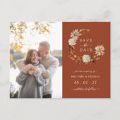 Terracotta Fall Wreath Wedding Foto Save the Date Ankündigungspostkarte (Vorderseite)