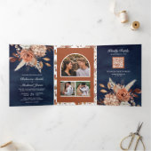 Terracotta Floral All in One QR Code Marine Hochze Dreifach Gefaltete Einladung (Innenseite)