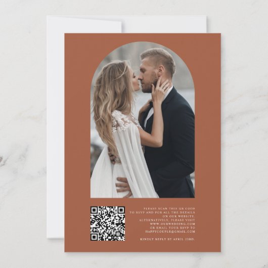 Terracotta Floral Botanisches Foto QR Code Hochzei Einladung (Rückseite)