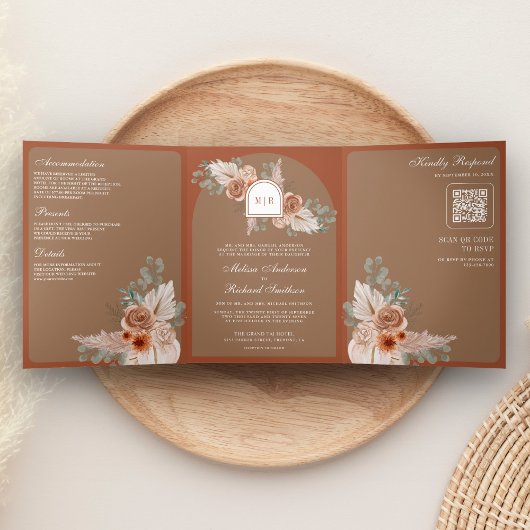 Terracotta Floral Pampas Beige Tan QR Code Wedding Dreifach Gefaltete Einladung