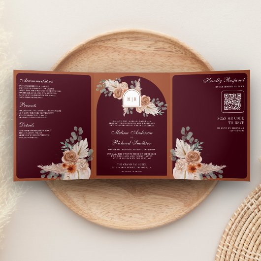 Terracotta Floral Pampas Burgundy QR Code Wedding Dreifach Gefaltete Einladung