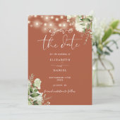 Terracotta Floral String Lights Foto Wedding Save The Date (Stehend Vorderseite)