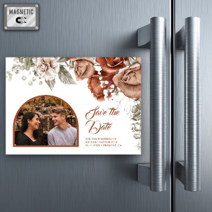 Terracotta Floral Wedding Arch Foto Save the Date Magneteinladung