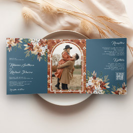Terracotta Floral Wildblume Dusty Blue Wedding Dreifach Gefaltete Einladung