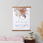 Terracotta Florals Begrüßungsparty Wandteppich Mit Holzrahmen (Schlafzimmer)