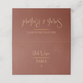 Terracotta Gold Romantischer Warm Boho Luxe Weddin Platzkarte (Außenseite Aufgefaltet)