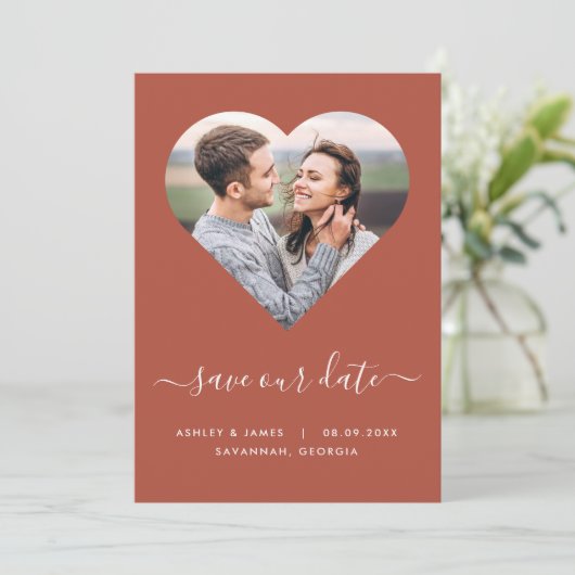 Terracotta Heart Shape Foto Wedding Save the Date (Stehend Vorderseite)