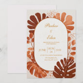 Terracotta Line Monstera Gold Arch Wedding Einladung (Vorne/Hinten)