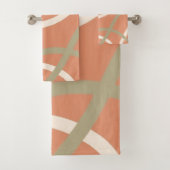 Terracotta Linework Pattern | Cream & Olive Badhandtuch Set (Insitu)