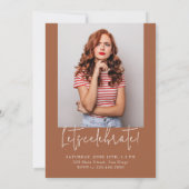 Terracotta Minimalistisch Moderne 5 Foto Abschluss Einladung (Rückseite)