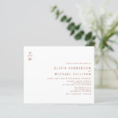 Terracotta Minimalistisch Monogram Wedding Einladu (Stehend Vorderseite)