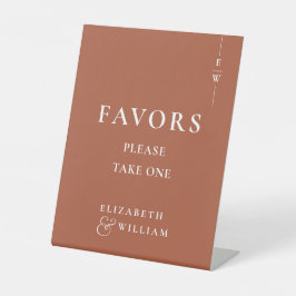 Terracotta Moderne Monogram Favoriten Hochzeit Sockelschild