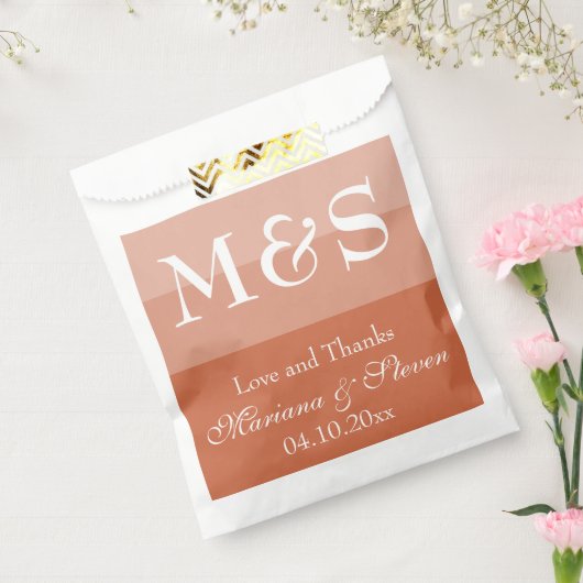 Terracotta Moderne Script Wedding Geschenktütchen (Versiegelt)