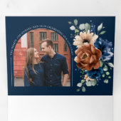 Terracotta Navy Blue Pampas Grass Rustikale Hochze Dreifach Gefaltete Ankündigung (Innen Erste Seite)