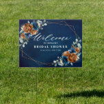 Terracotta Navy Greenerity Brautparty Welcome Sig Gartenschild<br><div class="desc">Elegantes Navy Blau,  Terracotta ,  Orange erthy floral Thema Brautparty Willkommenszeichen mit elegantem Bouquet von Navy Blau,  Terracotta Farbe Rose Peonies und grüne eucalyptus Blätter. Bitte kontaktieren Sie mich für Hilfe bei der Anpassung oder wenn Sie ein anderes Produkt mit diesem Design benötigen.</div>