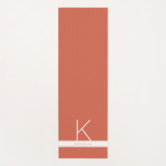 Terracotta Orange Red Modern Simple Monogram Name Yogamatte (Vorderseite)