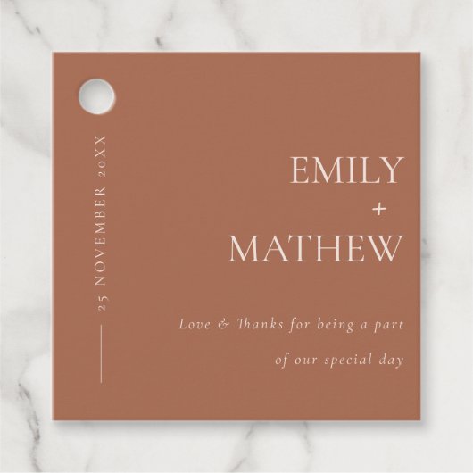 TERRACOTTA RUST ORANGE TYPOGRAPHY WEDD GESCHENKANHÄNGER (Vorderseite)