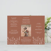 Terracotta Rustic Fall Wildblume Hochzeitsprogramm (Stehend Vorderseite)