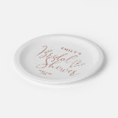 Terracotta Script Calligraphy Brautparty Pappteller (Schrägansicht)