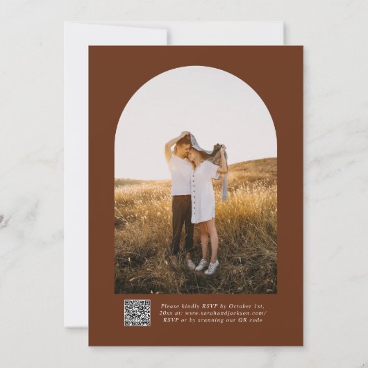 Terracotta Simple Elegante Script QR Code Wedding Einladung (Rückseite)