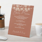 Terracotta String Lights Elegantes Skript-Bar Menu Sockelschild (In SItu)