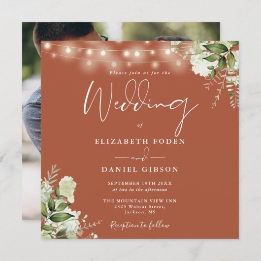 Terracotta String Lights Foto Wedding Einladung (Vorne/Hinten)