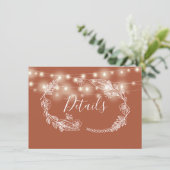 Terracotta String Lights Hochzeitskarte Einladung (Stehend Vorderseite)