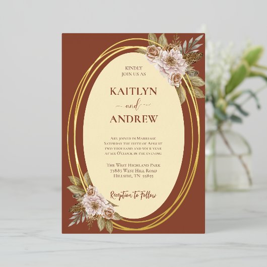 Terracotta und Gold Elegante Folieneinladung (Stehend vorne)