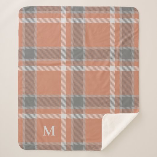 Terracotta und grauer Tartan Kariert mit Monogramm Sherpadecke (Vorderseite)