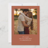 Terracotta Wedding 2 Foto Elegantes Script Save The Date (Rückseite)