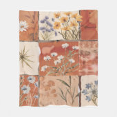 Terracotta Wildblume Patchwork Rustic Boho Spring Fleecedecke (Vorderseite)