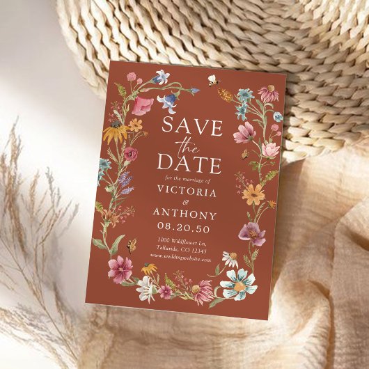 Terracotta-Wildblumen speichern die Datumskarten Save The Date