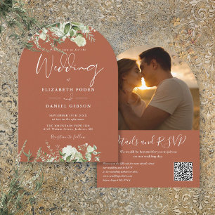 Terrakotta-Grün-QR-Code-Foto-Tor-Hochzeit Einladung